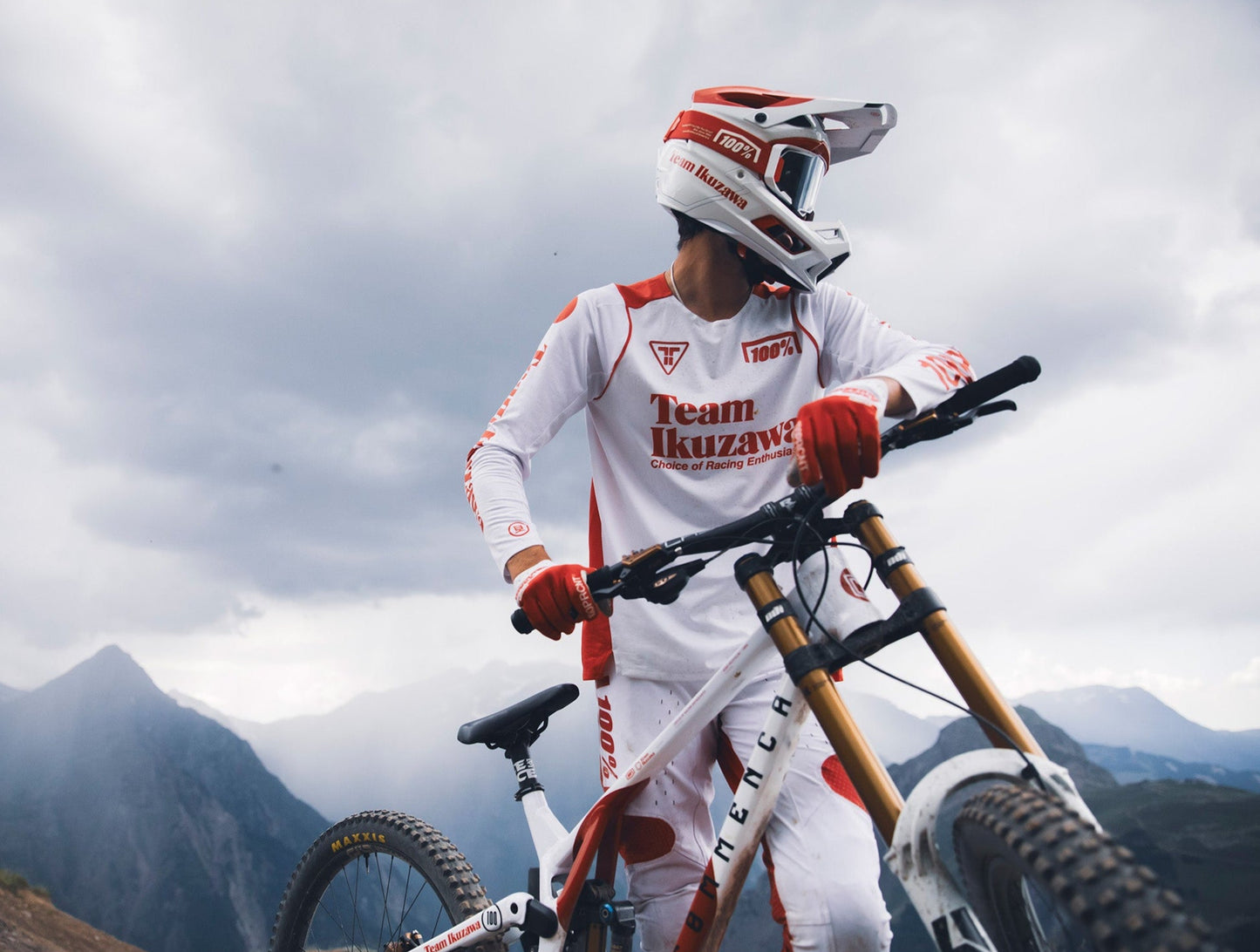 Team Ikuzawa Hugo Frixtalon © Photography Dimitri Coste