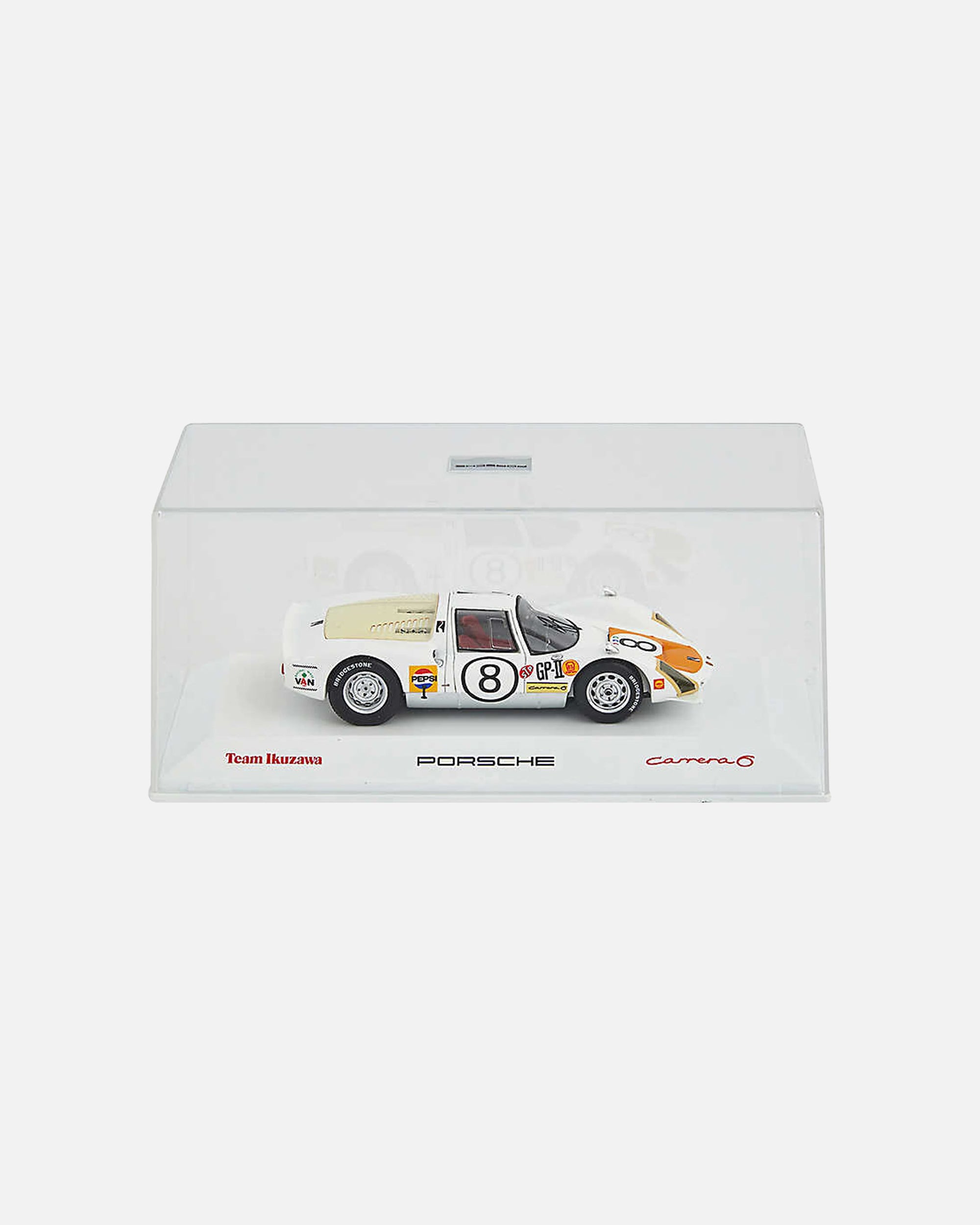 tetsu ikuzawa ポルシェドライバー付き９０６　　１９６７JAPAN 1967 Japan GP Winner Tetsu Ikuzawa Porsche Carrera 6 1:43